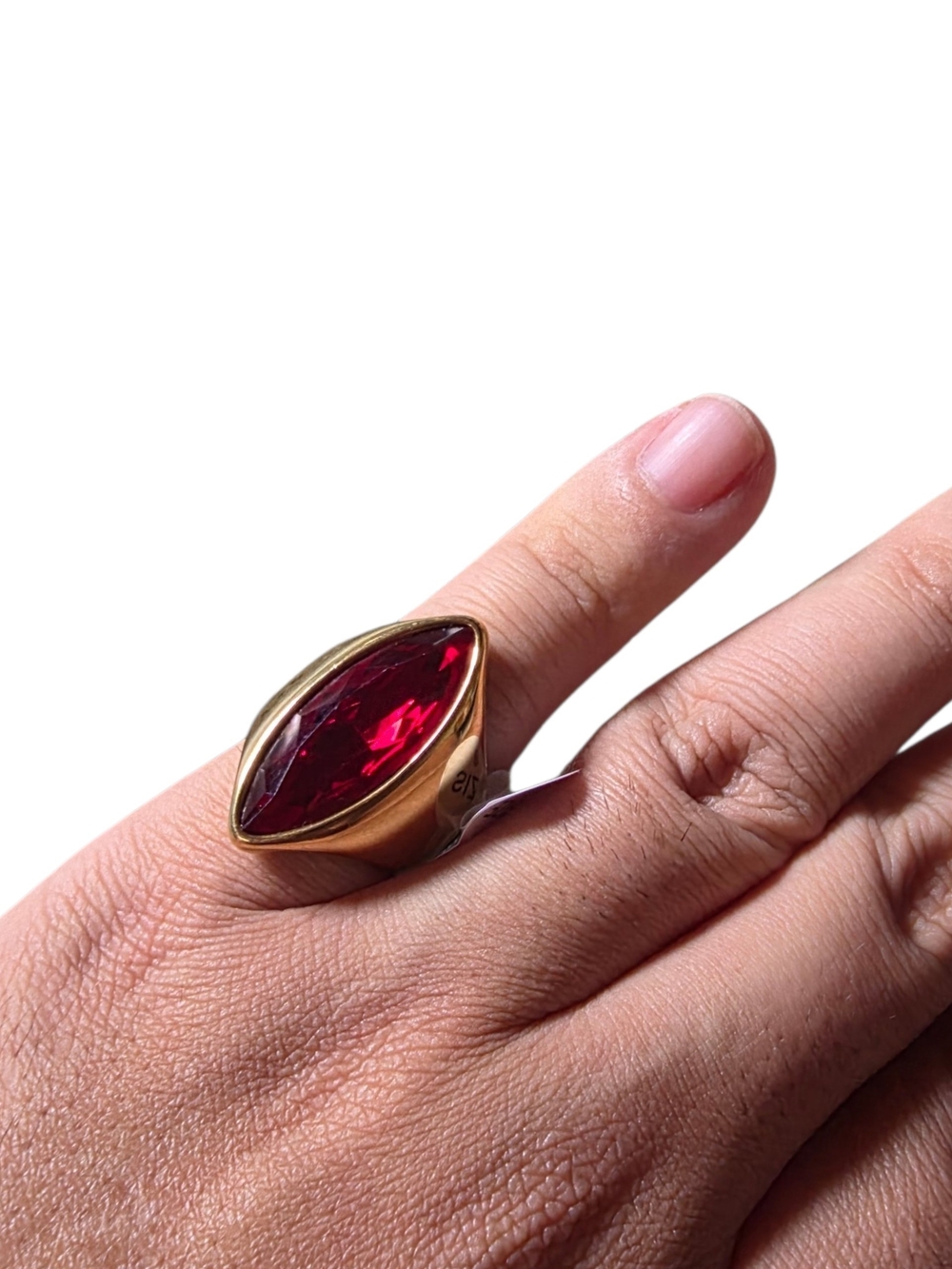 New Women's Stainless Steel Ring With Dark Red Stone Size 8 - Picture 4 of 4